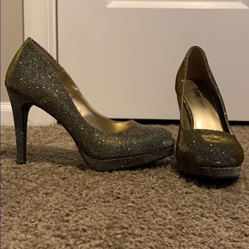 Metallic Heels - Picture 2 of 3